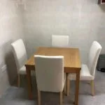 ダイニングテーブル