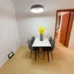 ダイニングテーブル